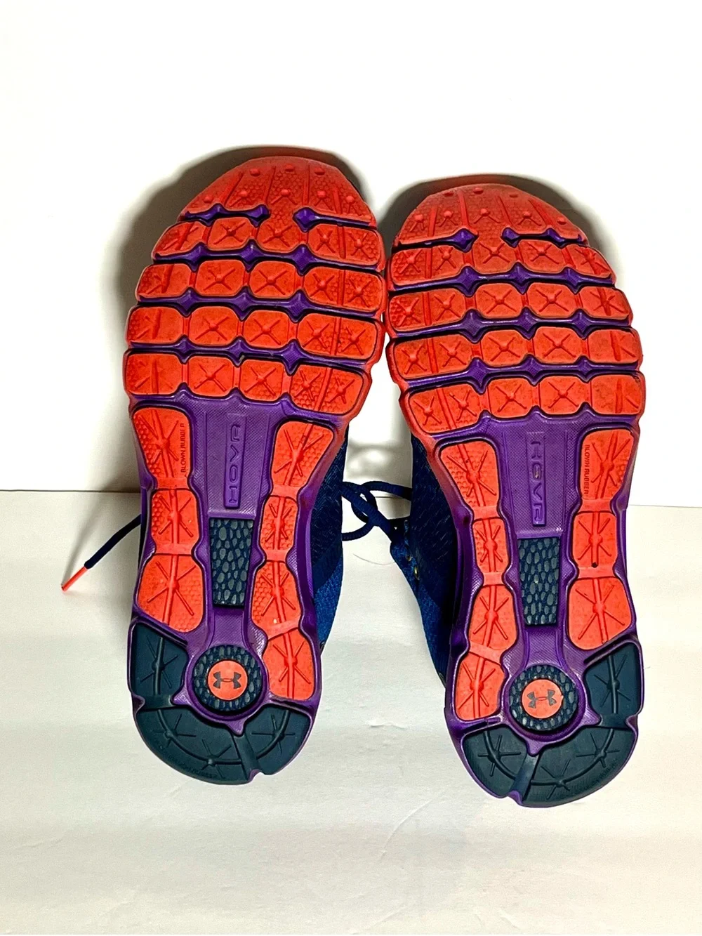 Under Armour HOVR Infinite 2 Navy Blue Running shoes with Coral Accents Size 8